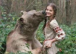 为什么俄罗斯可以养熊，俄罗斯的熊怎么没尊严/被驯服的没有尊严