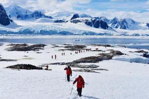 人类为什么要探索南极，南极关系到人类生存发展/或存未知生命
