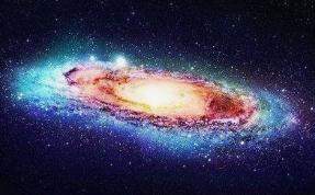 探索银河系的中心是什么？超大型恒星群体和超级黑洞谁才是真相